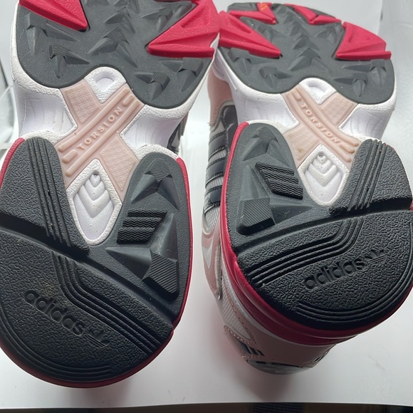 Adidas Falcon 2000 pink, black, white running 🏃‍♀️ sneakers - Picture 7 of 8